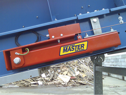 Imagen de un smartphone con funda de cuero